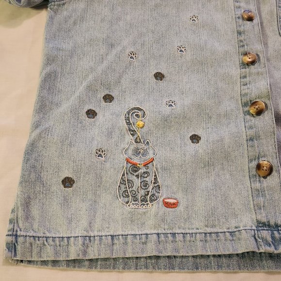 Christopher & Banks Embroidered Cats Light Wash Denim Shacket Size Medium - Picture 5 of 12